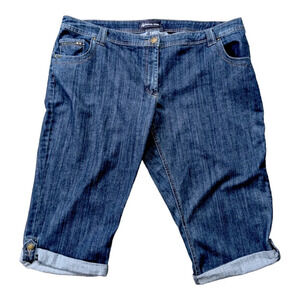 Reitmans Walking Capris  Denim Blue Jean Rolled Shorts 22